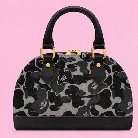 Midnight camel shell bag ￼