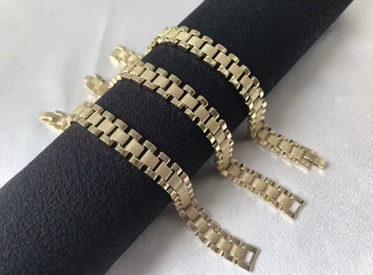 Gold Link Bracelet