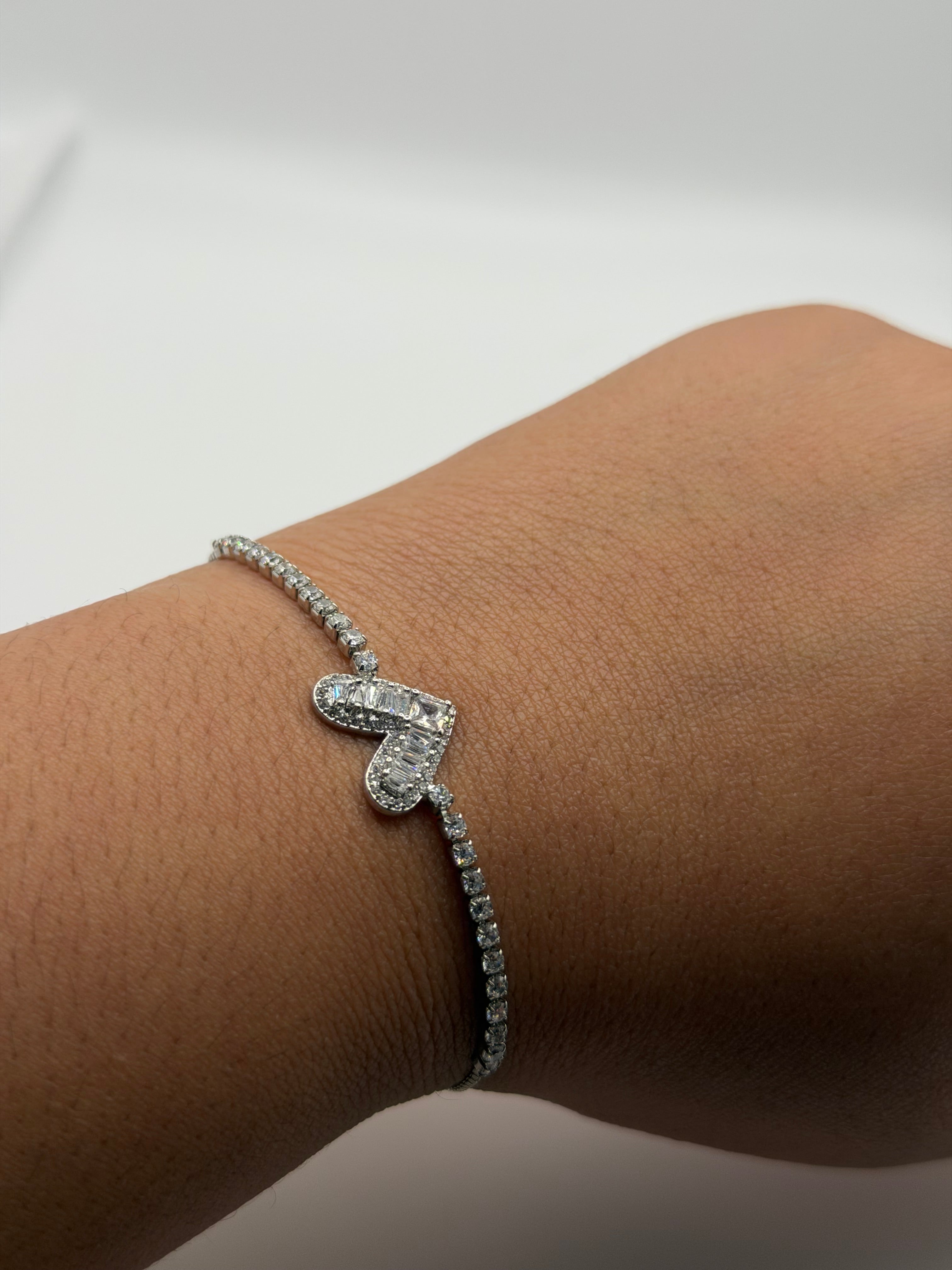 Luxe Heart Tennis Bracelet