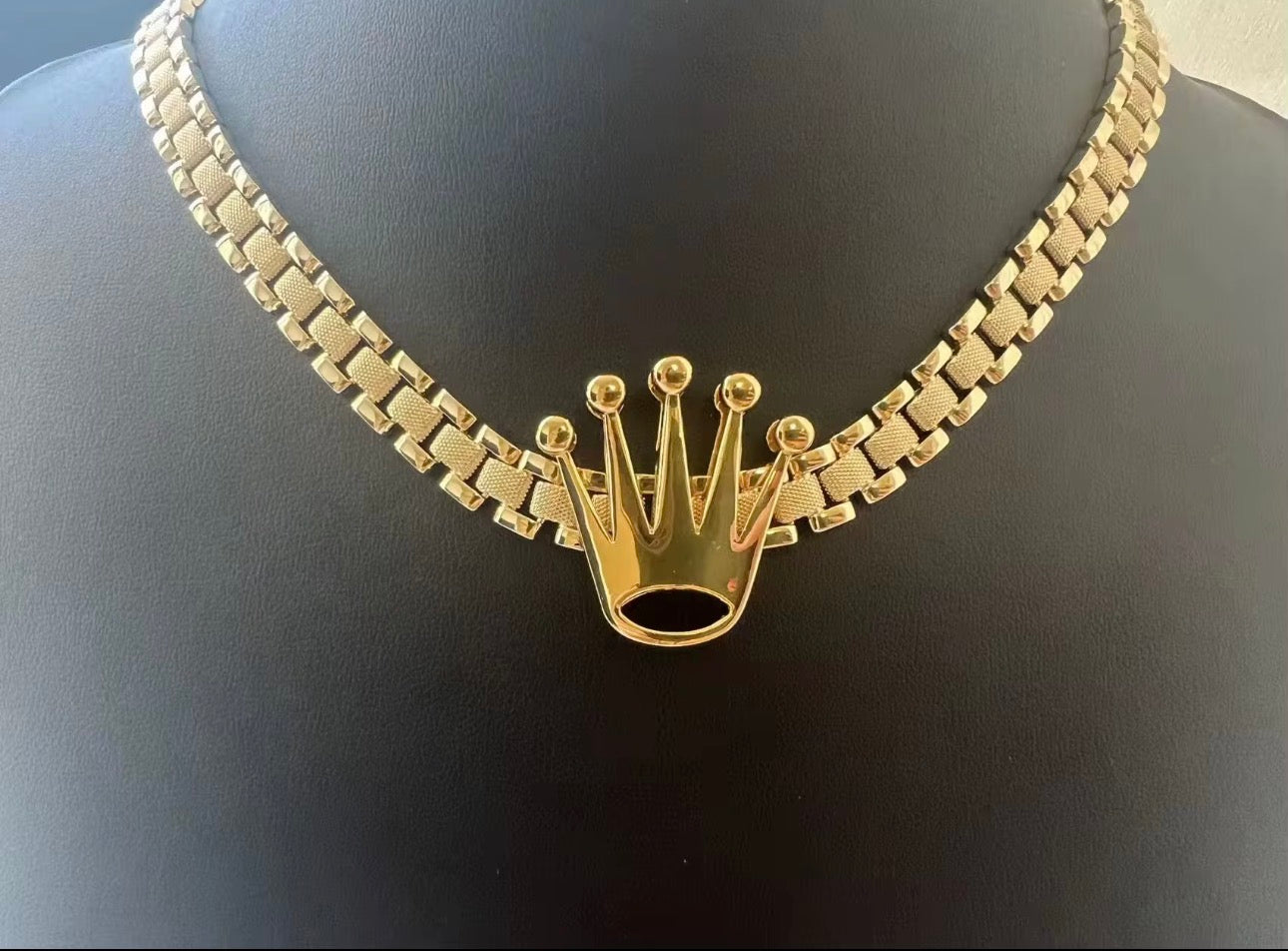 Crown Statement Choker