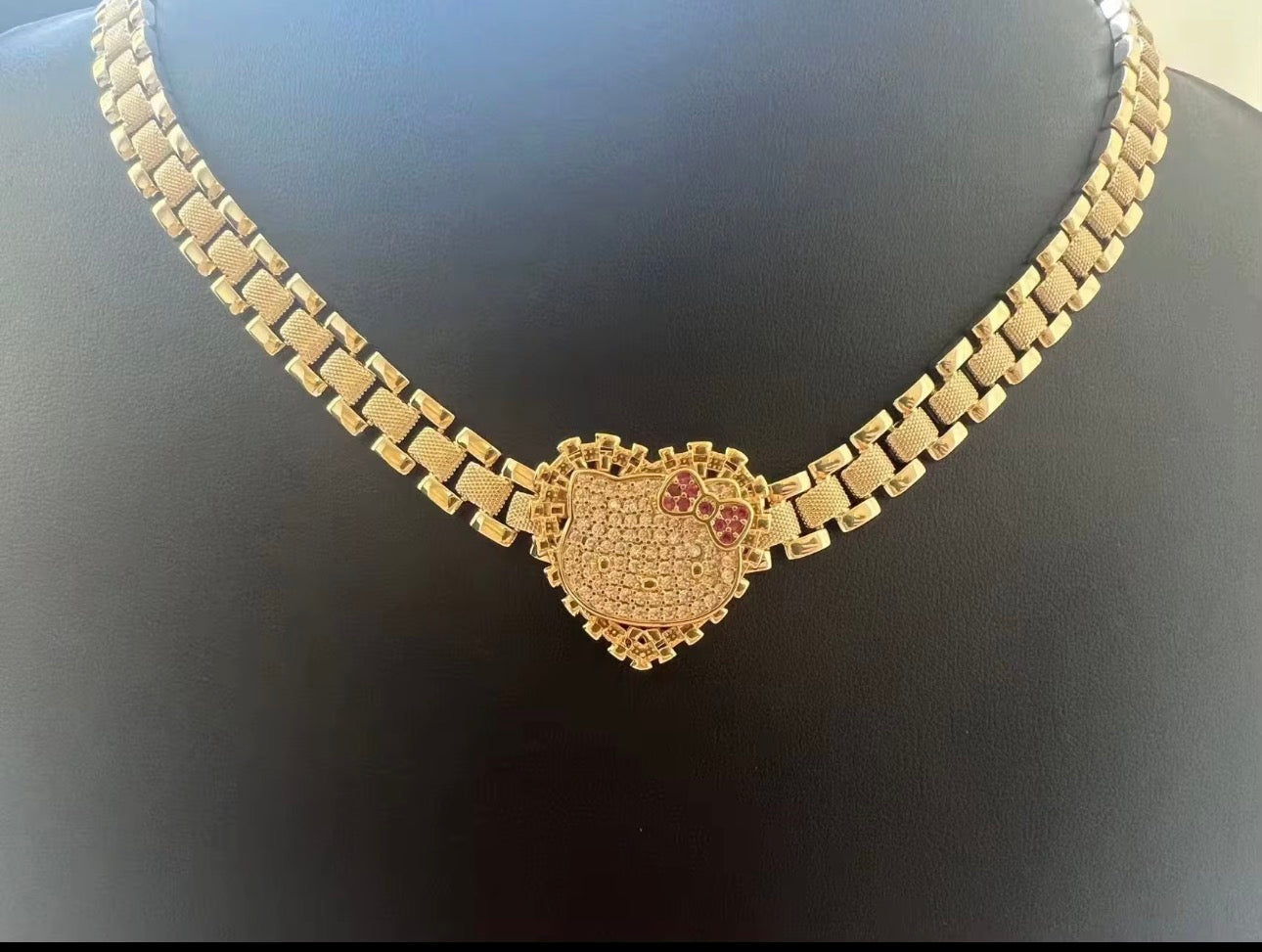 Luxe Necklace